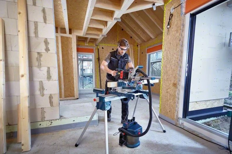 Scie Sur Table BOSCH GCM 18V-216 - Batt.2x8.0Ah - 0601B41001 4 Scie Sur Table BOSCH GCM 18V-216 - Batt.2x8.0Ah - 0601B41001 – Image 2